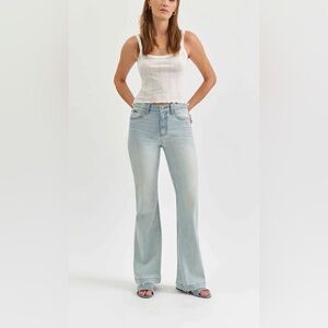 Heartbreaker Mid Rise Flare